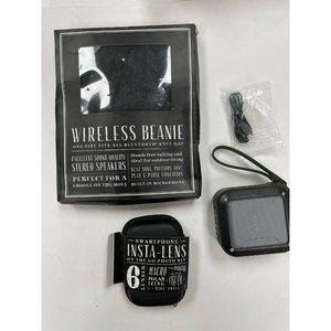 Pottery Barn Tech Kit Wireless Beanie  *Photo Sample